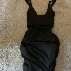 black body con dress
